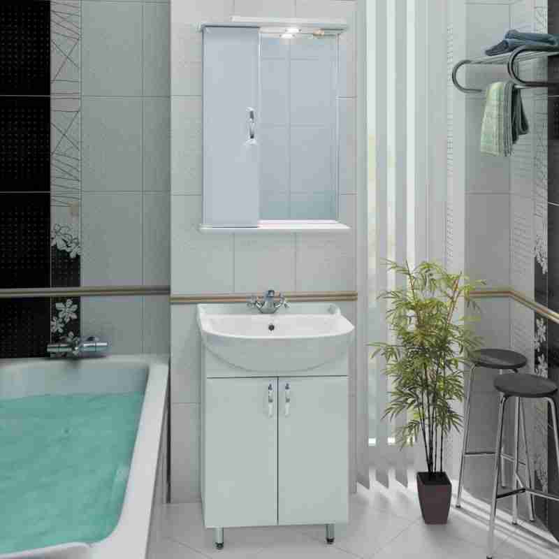 Водолей Мебель для ванной Классик 60 L белая, зеркало-шкаф с подсветкой